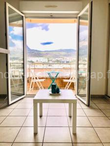 Beautiful studio with balcony à Gap