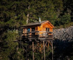Cabane perchée avec sauna en pleine nature à Gap